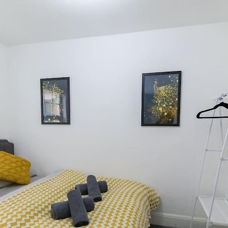 Open Mind Property - Southsea With Free Parking Portsmouth Exteriér fotografie