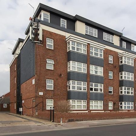 Open Mind Property - Southsea With Free Parking Portsmouth Exteriér fotografie
